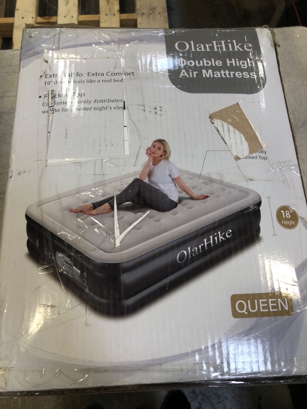 Photo 1 of Queen air mattress with built in pump