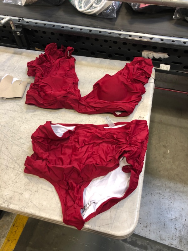 Photo 1 of 2 2PC RED BIKINI SWIM SUIT SET ( SIZE: XL) 