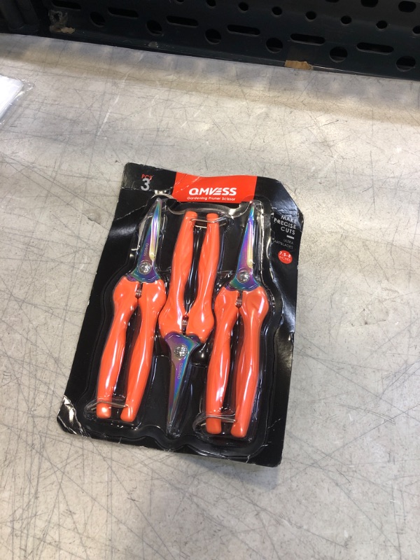 Photo 1 of 3 PC ORANGE PRUNING SCISSORS 