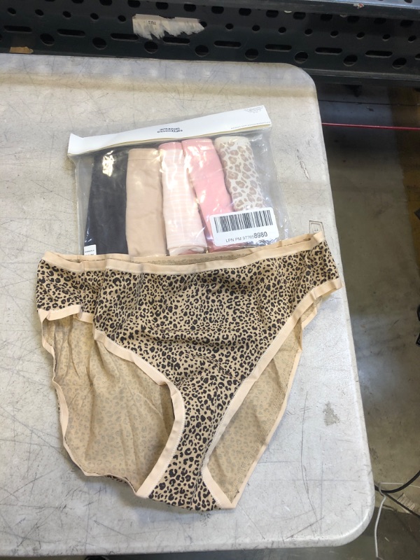 Photo 1 of 6 PC WOMENS UNDERWEAR ( SIZE" XL ) 