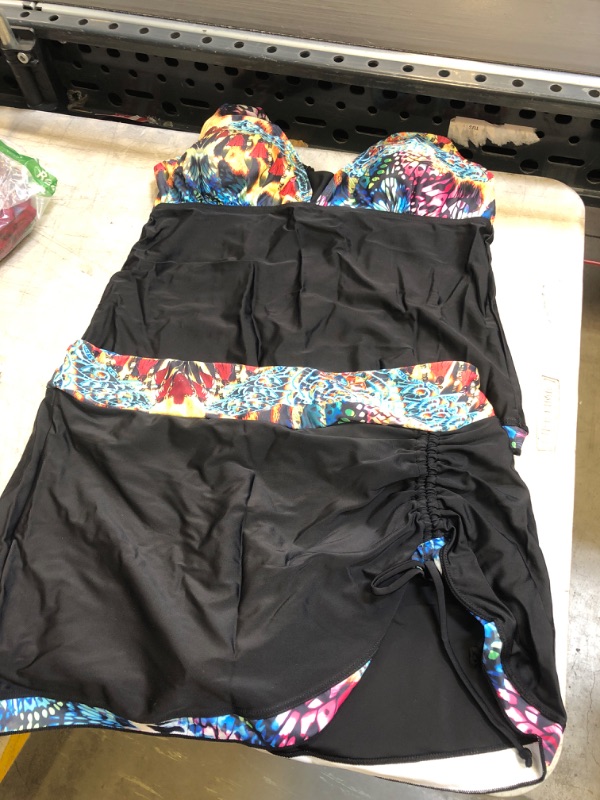 Photo 1 of 2 PC COLORFUL TANKINI TOP AND SKORT ( SIZE: LARGE ) 