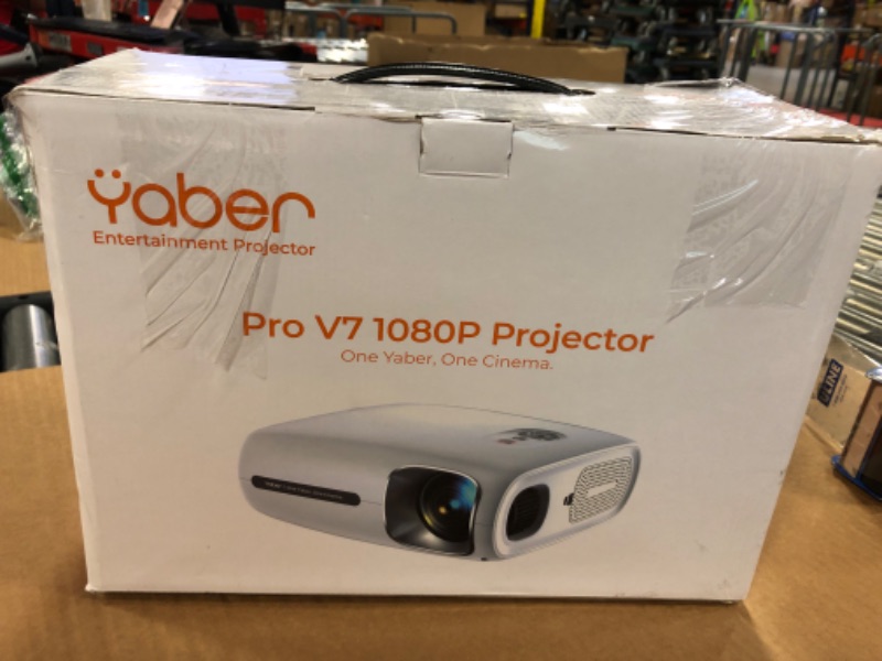 Photo 1 of Yaber Pro V7 1080P Projector