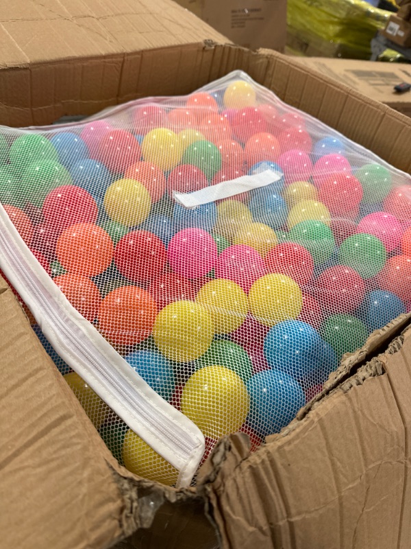 Photo 2 of Amazon Basics BPA Free Crush-Proof Plastic Ball Pit Balls with Storage Bag, Toddlers Kids 12+ Months, 6 Bright Colors - Pack of 1000 6 Bright Colors 1,000 Balls