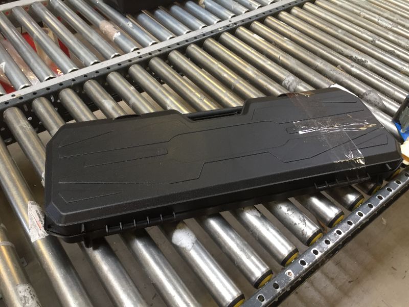 Photo 1 of 31in rifle case