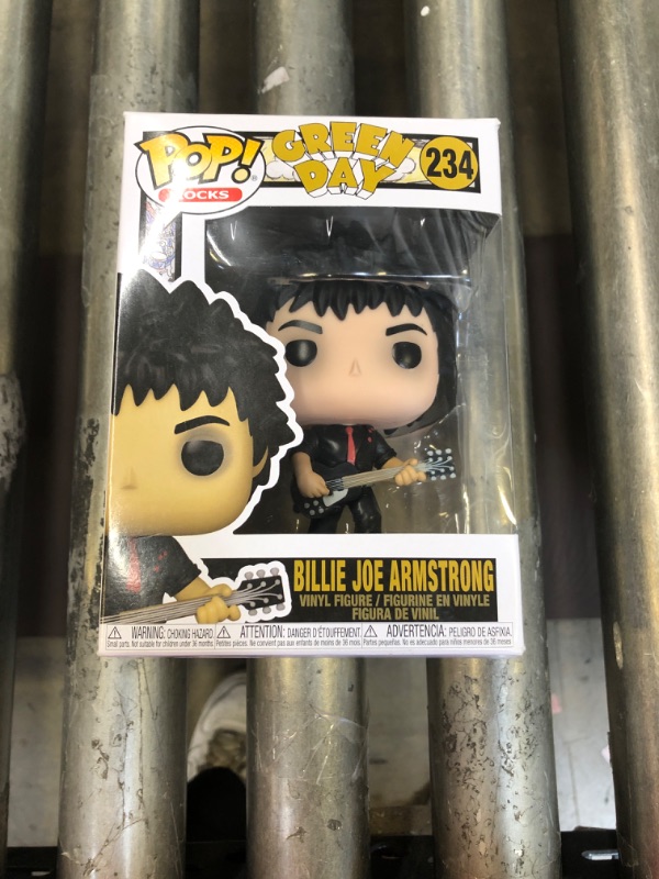 Photo 2 of Funko POP Rocks: Green Day - Billie Joe Armstrong, Multicolor