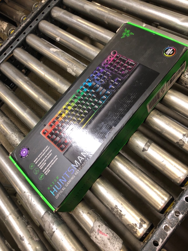 Photo 2 of Razer Huntsman V2 Optical Gaming Keyboard: Fastest Clicky Optical Switches w/Quick Keystrokes & 8000Hz Polling Rate - Doubleshot PBT Keycaps - Dedicated Media Keys & Dial - Ergonomic Wrist Rest Classic Black Keyboard Huntsman V2 Clicky Optical Switches