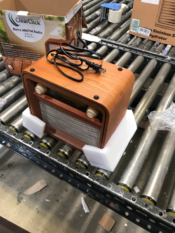 Photo 5 of ClearClick Classic Vintage Retro Style AM/FM Radio with Bluetooth & Aux-in - Handmade Wooden Exterior