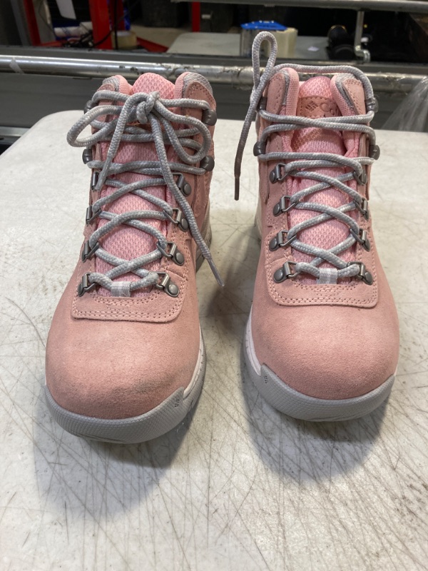 Photo 1 of Columbia Women's Newton Ridge Plus Waterproof Amped Hiking Boot SIZE 7----dirty and scratched 