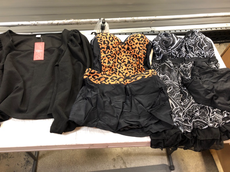 Photo 1 of CLOTHING BUNDLE