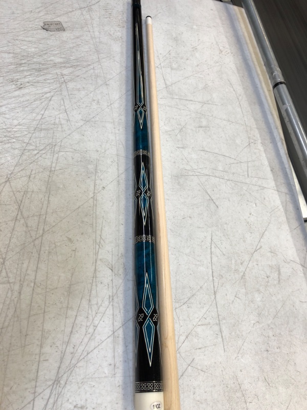 Photo 1 of 1 black and blue poolstick (2 pieces)