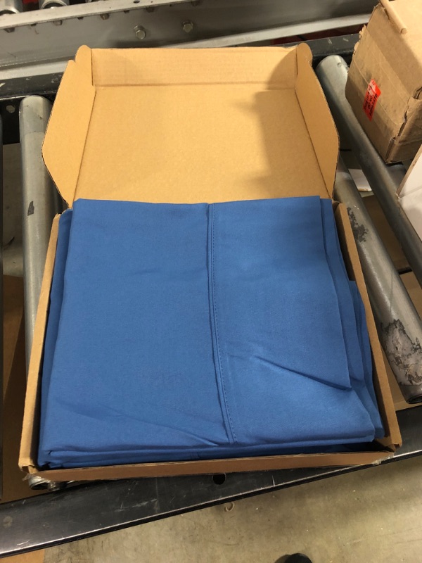 Photo 1 of 4 PIECE TWIN SHEETS 