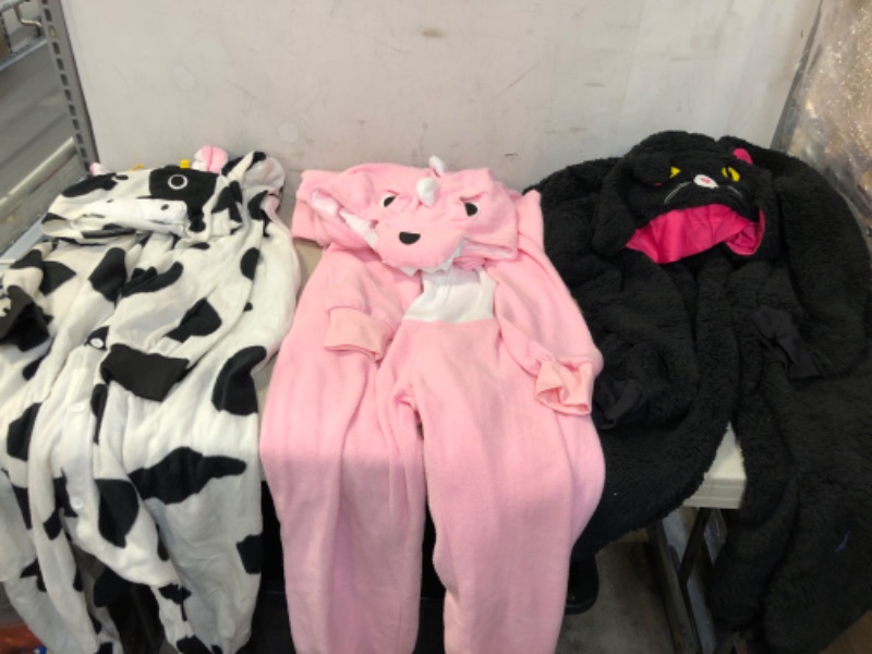 Photo 1 of 3 count animal onesie - different sizes *DIRTY 