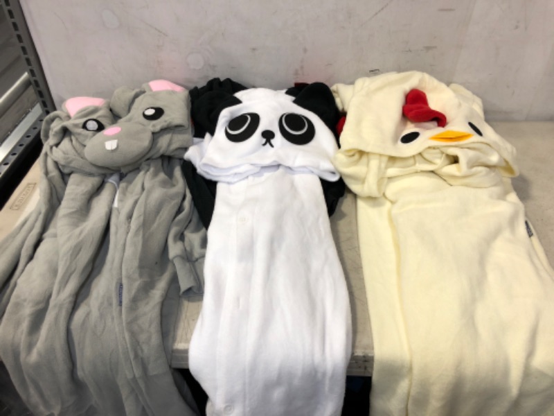 Photo 1 of 3 count animal onesie - different sizes *DIRTY 