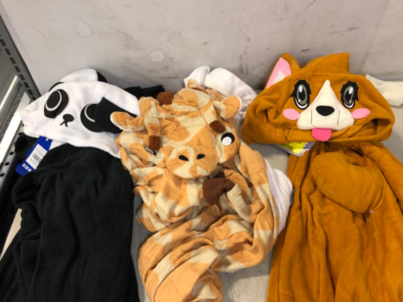 Photo 1 of 3 count animal onesie - different sizes *DIRTY 