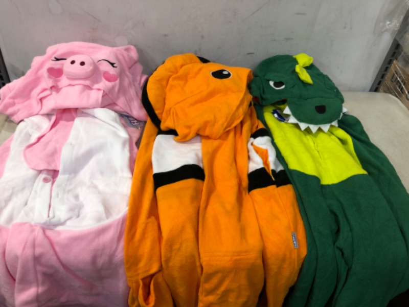 Photo 1 of 3 count animal onesie - different sizes *DIRTY 