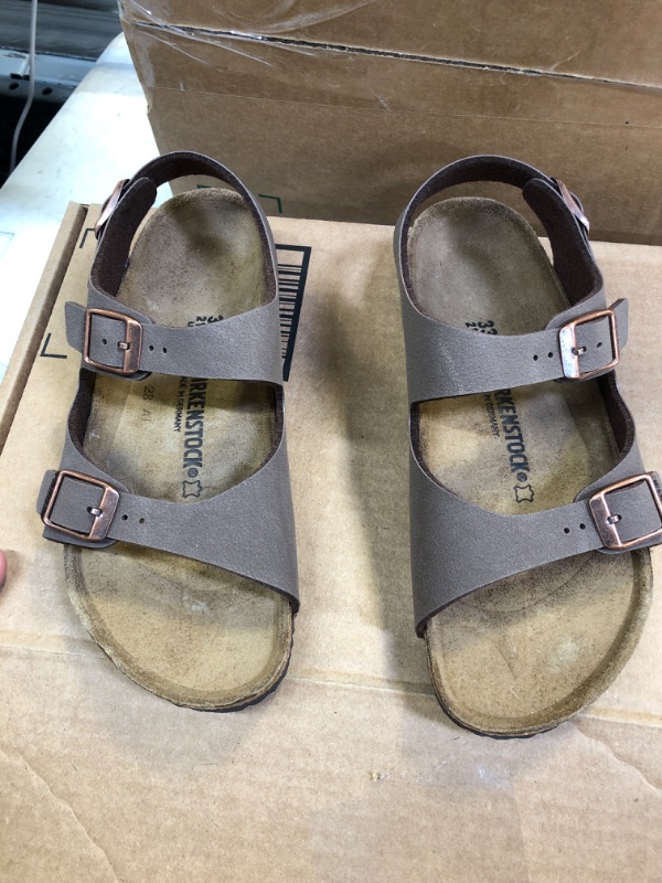 Photo 3 of Birkenstock Roma Sandal - Kids size 2-2.5