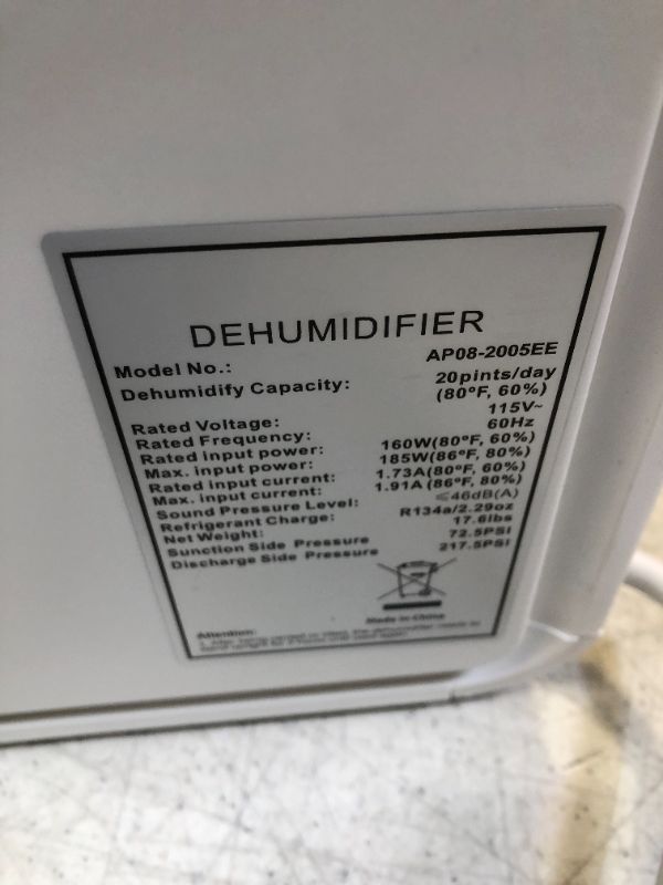 Photo 5 of 20 Pint Small Compressor Dehumidifiers for Home with Humidity Control, Auto Shut Off and Quiet for Bedroom, Bathroom, RV 1074 sq. Ft