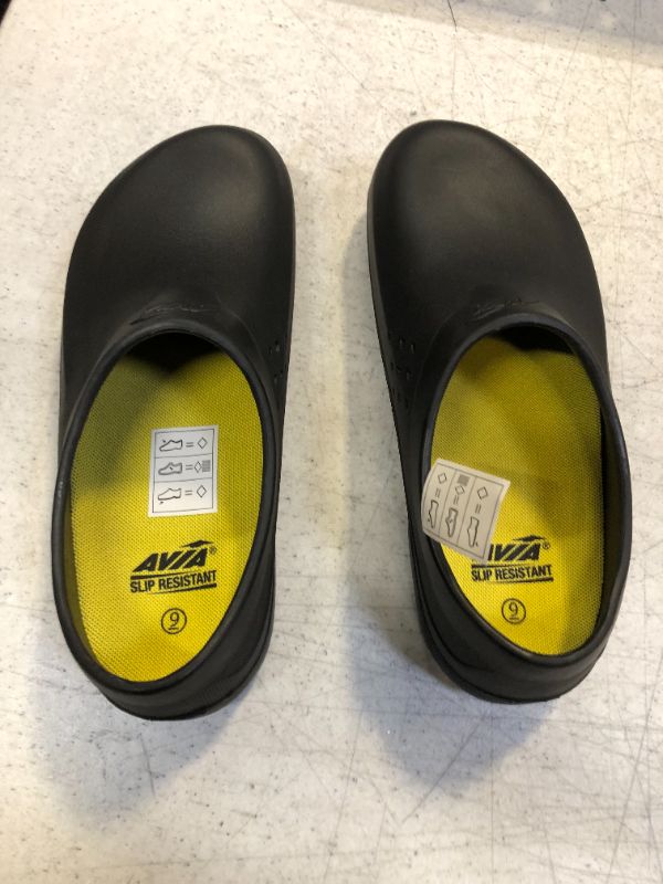 Photo 3 of Avia Flame Slip Resistant Clogs for Women, Slip On Work Shoes for Food Service, Garden, or Nursing - SIZE 9 - OPEN BOX -