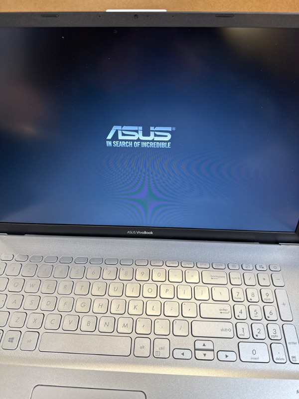 Photo 3 of ASUS - Vivobook 17.3 Laptop - Intel Core 10th Gen I5 - 12GB Memory - 1TB HDD
