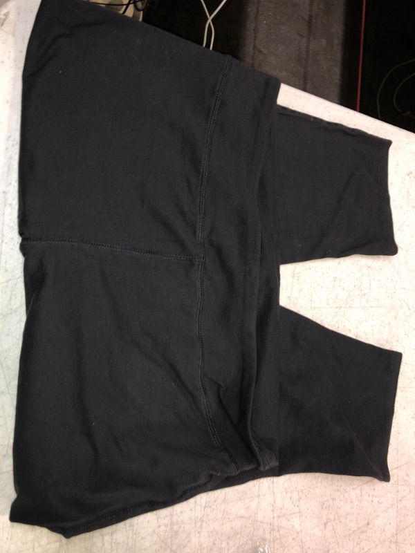 Photo 1 of size 2x black yoga pants 