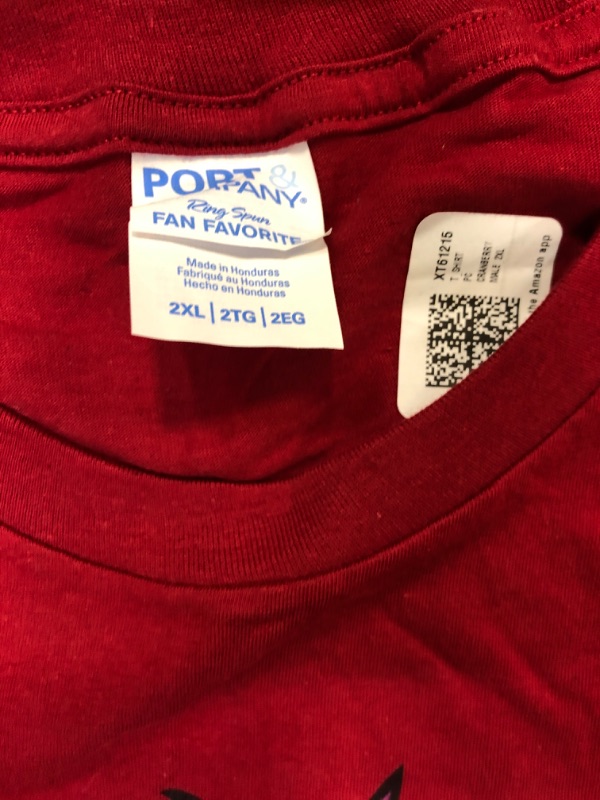 Photo 2 of PORT & CO, WOMEN RED GRAPHOC T SHIRT SIZE 2XL 