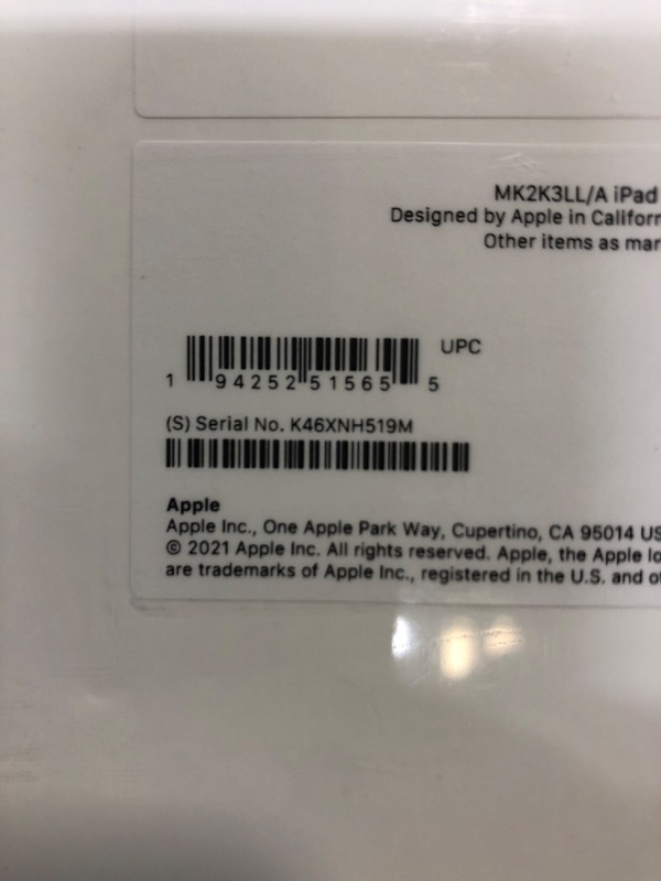 Photo 5 of 2021 Apple 10.2-inch iPad Wi-Fi 64GB - Space Gray (9th Generation)  -- FACTORY SEALED --
