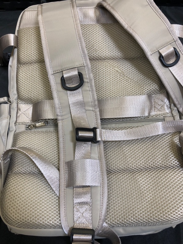 Photo 2 of LAPTOP BAG BEIGE MULTI POCKETS