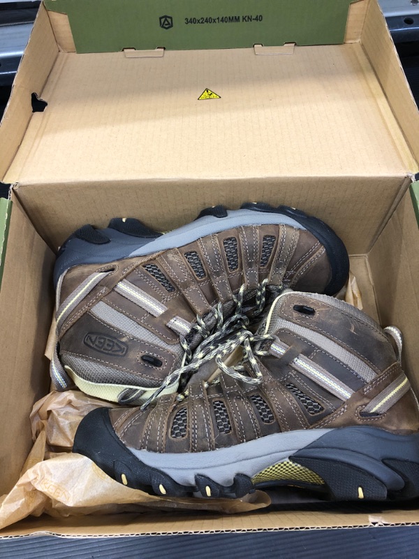 Photo 2 of KEEN Women's Voyageur Mid Height Breathable Hiking Boots 8.5 Brindle/Custard