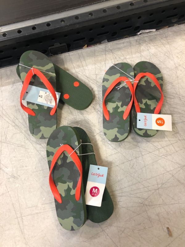 Photo 2 of 3 PAIRS Boys' Sam Slip-on Sandals - Cat & Jack Camo Green (( 2 PAIRS OF MEDIUM ONE SMALL )) 
