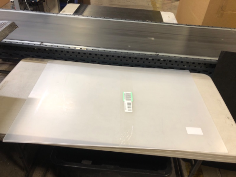Photo 1 of 2CT - THICK FROSTED CLEAR PLASTIC MAT - 3FT X 2FT
