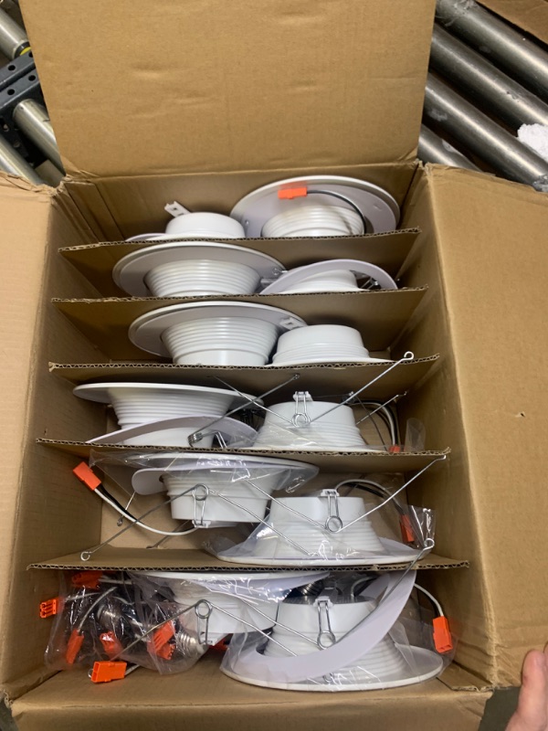 Photo 3 of 12 Pack 5/6 Inch LED Recessed Lighting, Baffle Trim, CRI90, 15W=100W, 1100lm, 5000K Daylight White, Dimmable Recessed Lighting, Damp Rated LED Recessed Downlight, ETL Listed 5000k - Daylight White 6 Inch --- Box Packaging Damaged, Moderate Use, Missing Pa