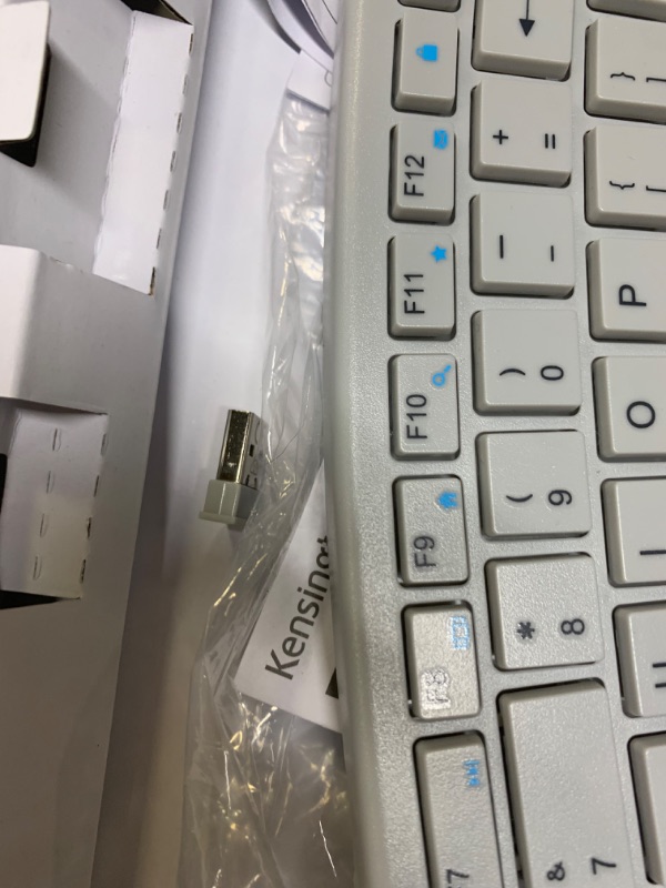 Photo 4 of Kensington Pro Fit Ergonomic Wireless Keyboard and Mouse - Grey (K75407US) --- Box Packaging Damaged, Item is New
