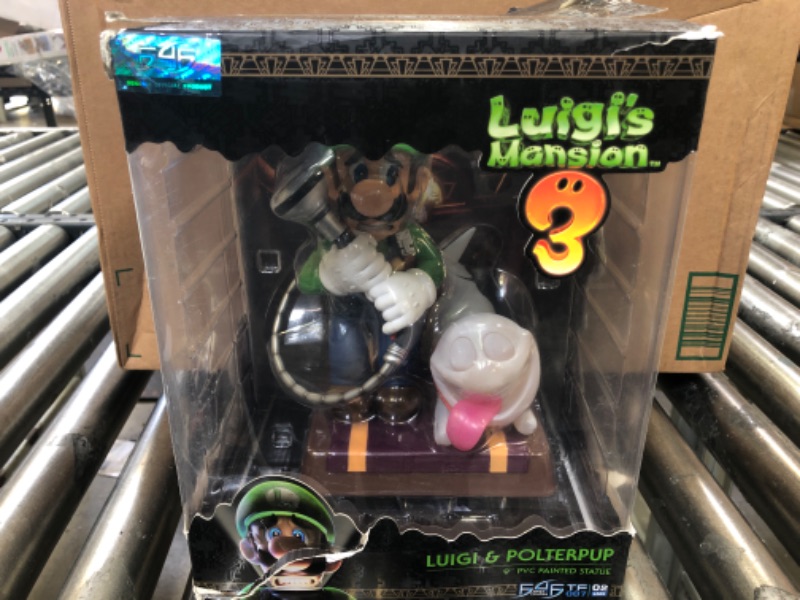 Photo 3 of First 4 Figures Luigis Mansion 3 Luigi and Polterpup 9-Inch PVC Collector Edition Statue
