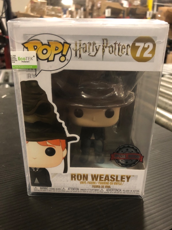 Photo 2 of Funko Pop Harry Potter Ron with Sorting Hat