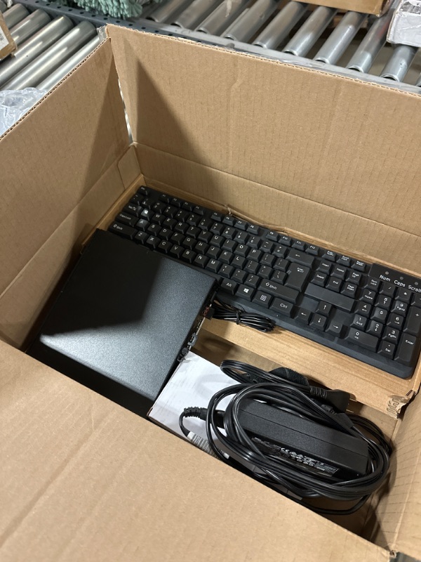 Photo 2 of Dell OptiPlex 7040 Micro/ i-5 6500T / 16GB / 256GB NVMe / Wifi (includes Keyboard & Mouse) 