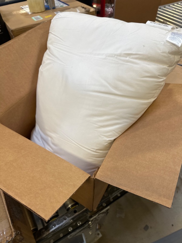 Photo 1 of 64x86 Casper Pillow - used cleaning before using 