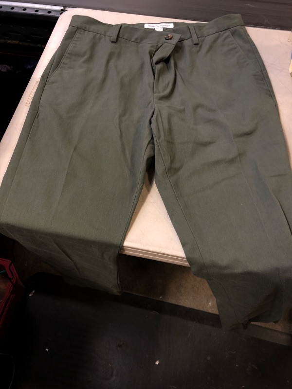 Photo 1 of 35 X 32 AMAZON BASIC PANTS 