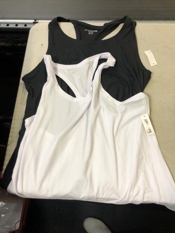 Photo 1 of 2 PCK WOMEN TANK XL BLACK/WHITE