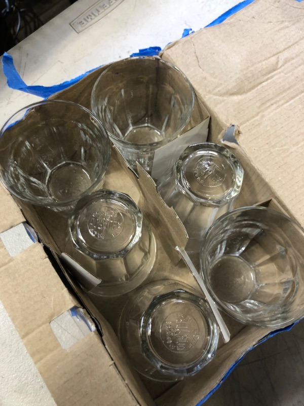 Photo 1 of 4 OZ 6 CT GLASS CUPS
NEW - DAMAGED BOX