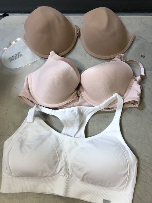 Photo 1 of 3 PCS WOMENS BRA DIFFERENT SIZES