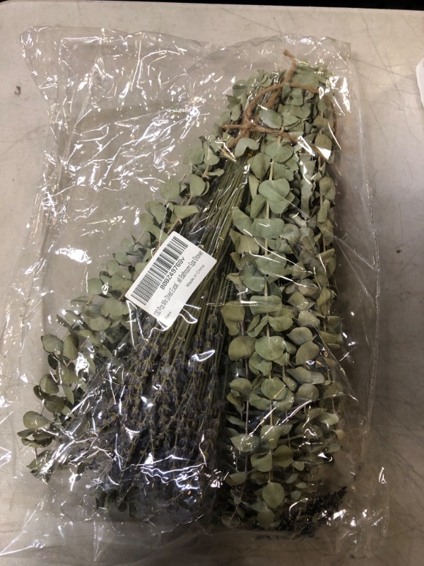 Photo 2 of 130 Pcs Mix Dried Eucalyptus & Lavender Flowers Bundles for Shower,17" Natural Real Dried Eucalyptus Hanging Branches Leaves Greenery Stems Plant for Long-Lasting Scent Smell Bathroom Spa Showe