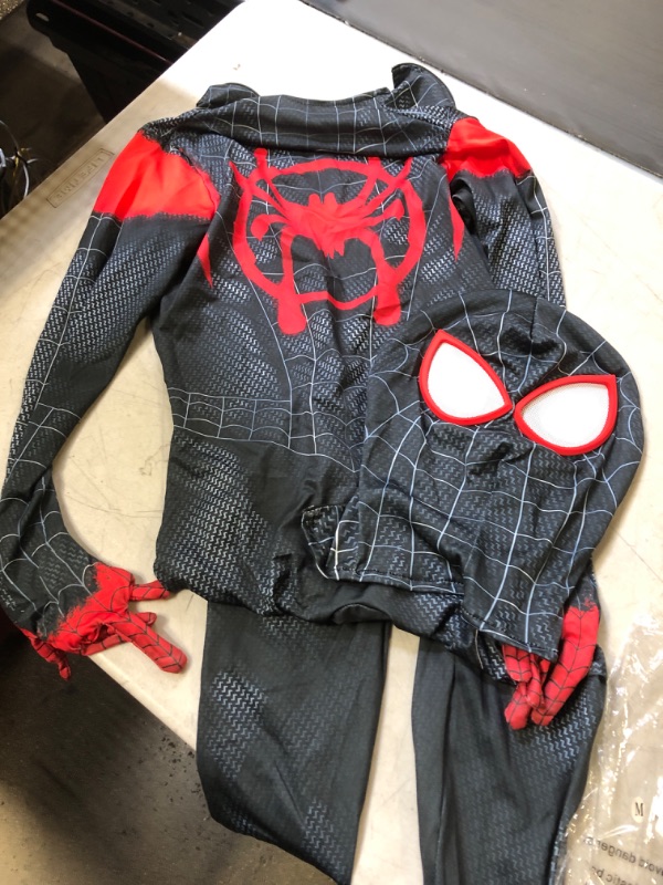 Photo 1 of KIDS SIDER MAN MILES MORALES SUIT MD