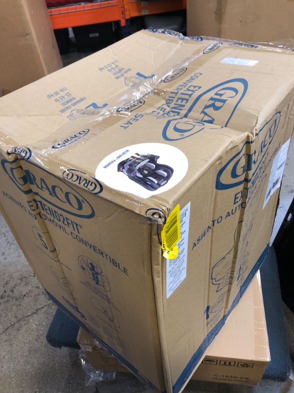 Photo 3 of Graco Extend2Fit Convertible Car Seat | Ride Rear Facing Longer with Extend2Fit, Redmond 2-in-1 Redmond----new damaged box opened for pictures