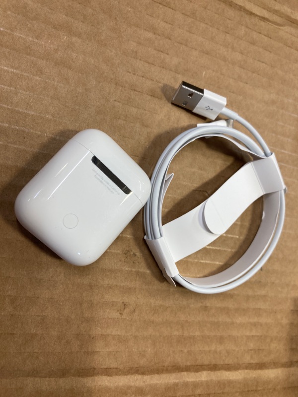 Photo 4 of Apple AirPods (2nd Generation) Wireless Earbuds  