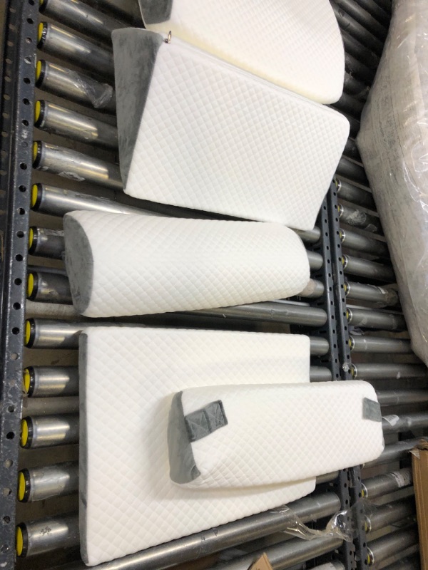 Photo 1 of adjustable back pillows 