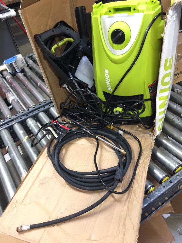 Photo 1 of 2030 MAX PSI 1.76 GPM 14.5 Amp Electric Pressure Washer