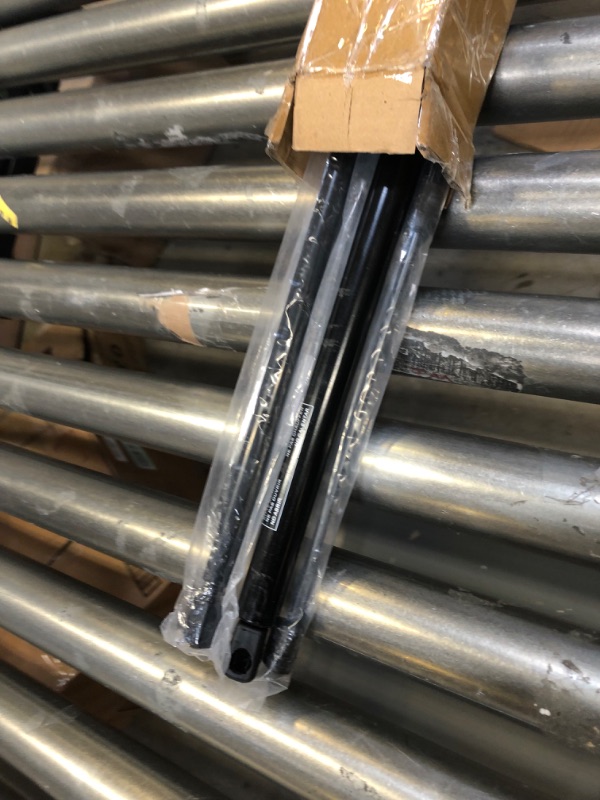 Photo 1 of Set of 4 Rear Window Glass and Tailgate Lift Support Gas Struts Spring for Chevrolet Trailblazer GMC Envoy Oldsmobile Saab Isuzu Buick