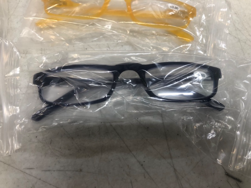 Photo 2 of +3.00 - 4 Pcs Reading Glasses 