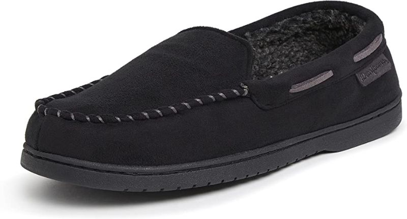 Photo 1 of Dearfoams Men's Keaton Memory Foam Moccasin with Wide Widths Slipper 9-10
