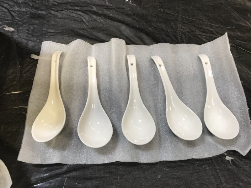Photo 2 of 5 Pcs Soup Spoons, Ceramic Chinese Soup spoons